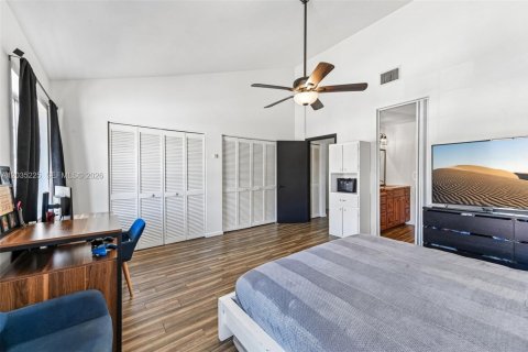 Villa ou maison à vendre à Deerfield Beach, Floride: 2 chambres, 159.61 m2 № 2244159 - photo 20