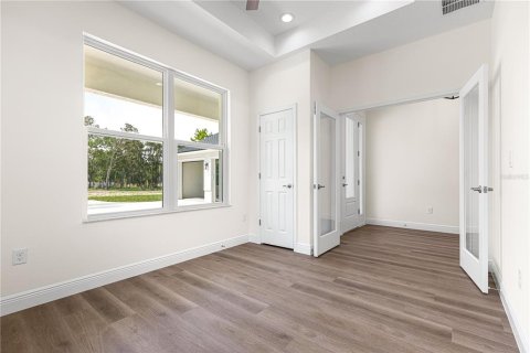 House in Dunnellon, Florida 3 bedrooms, 218.78 sq.m. № 2341699 - photo 7