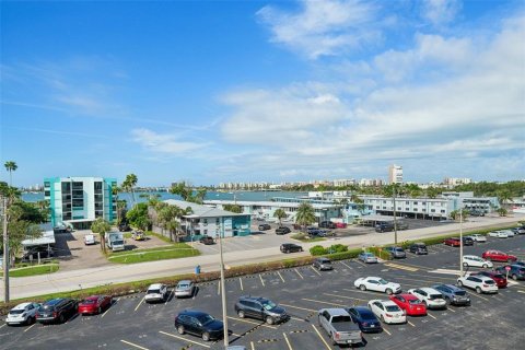 Condominio en venta en South Pasadena, Florida, 2 dormitorios, 92.44 m2 № 1905479 - foto 2