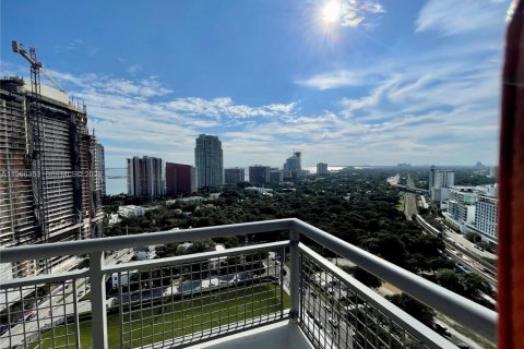 Condominio en alquiler en Miami, Florida, 1 dormitorio, 54.35 m2 № 2028135 - foto 16