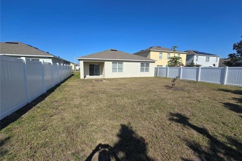 House in Winter Haven, Florida 4 bedrooms, 171.96 sq.m. № 1816275 - photo 10