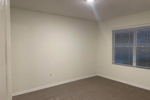House in Winter Haven, Florida 4 bedrooms, 171.96 sq.m. № 1816275 - photo 5