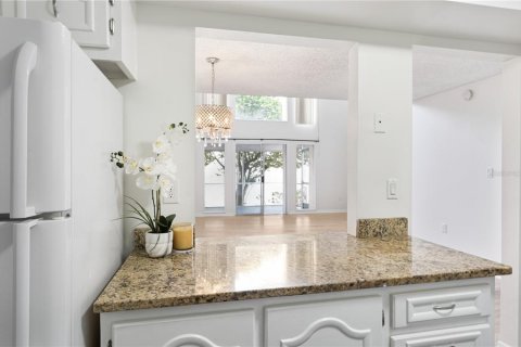 Condo in Altamonte Springs, Florida, 1 bedroom  № 2119064 - photo 6