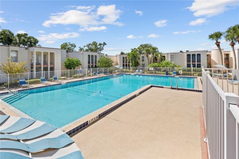 Condo in Altamonte Springs, Florida, 1 bedroom  № 2119064 - photo 23