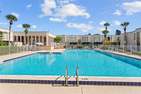 Condo in Altamonte Springs, Florida, 1 bedroom  № 2119064 - photo 22