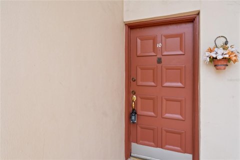 Condo in Altamonte Springs, Florida, 1 bedroom  № 2119064