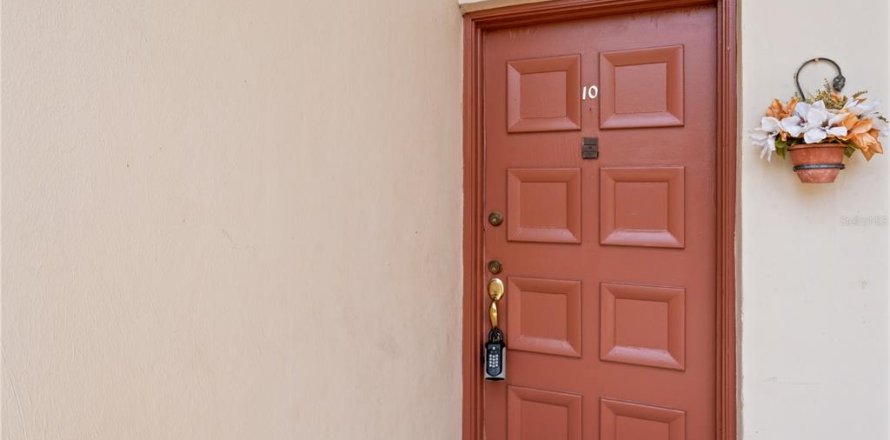 Condo in Altamonte Springs, Florida, 1 bedroom  № 2119064