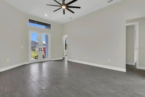 House in Port Charlotte, Florida 4 bedrooms, 187.57 sq.m. № 2285547 - photo 4