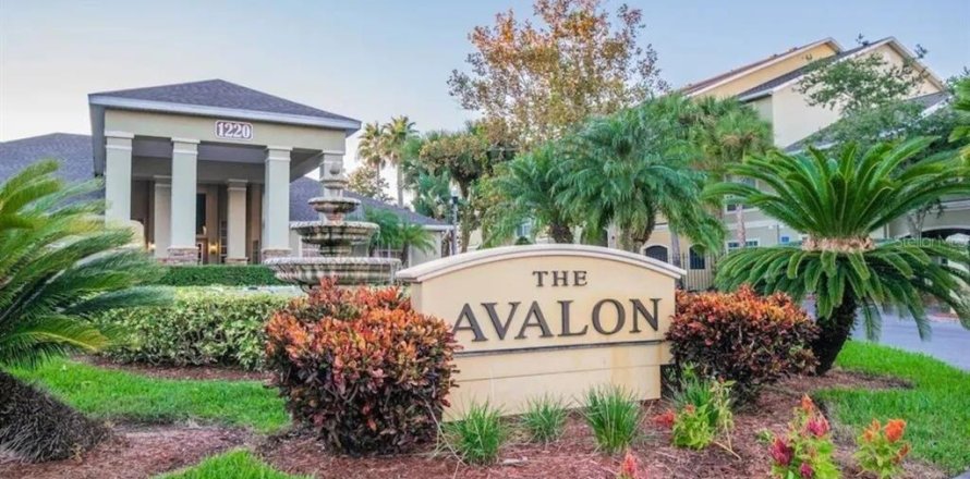 Condominio en Clearwater, Florida, 2 dormitorios  № 1625429