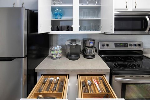 Condominio en venta en Clearwater, Florida, 2 dormitorios, 101.91 m2 № 1625429 - foto 9