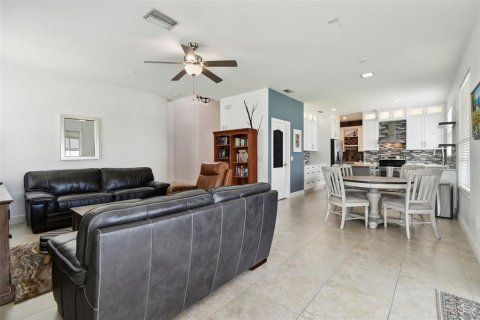 House in Odessa, Florida 4 bedrooms, 218.78 sq.m. № 1810663 - photo 16