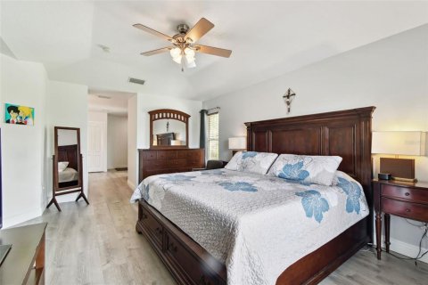 House in Odessa, Florida 4 bedrooms, 218.78 sq.m. № 1810663 - photo 24