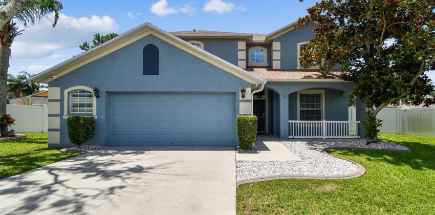 House in Odessa, Florida 4 bedrooms, 218.78 sq.m. № 1810663