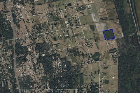 Terreno en venta en Mims, Florida № 2228186 - foto 2