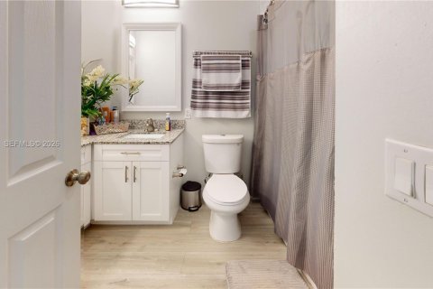 Touwnhouse à vendre à Pembroke Pines, Floride: 3 chambres, 129.88 m2 № 2051750 - photo 23