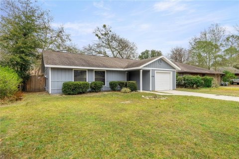 Villa ou maison à vendre à Gainesville, Floride: 3 chambres, 113.71 m2 № 1855468 - photo 2