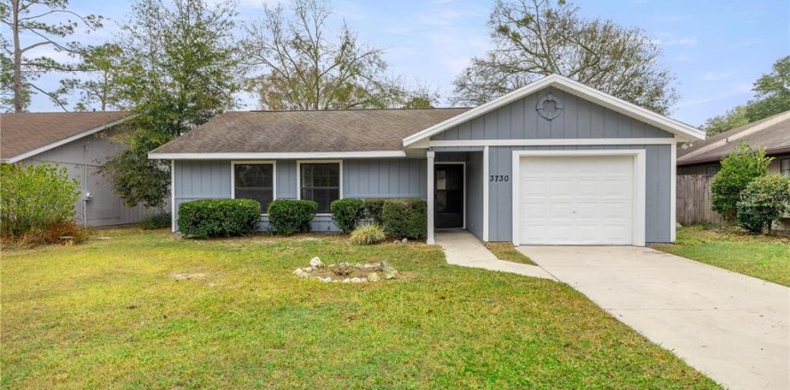 Villa ou maison à Gainesville, Floride 3 chambres, 113.71 m2 № 1855468