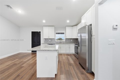 Villa ou maison à vendre à LaBelle, Floride: 3 chambres № 2273358 - photo 25
