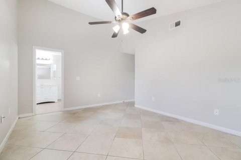 Villa ou maison à louer à Orlando, Floride: 3 chambres, 135.45 m2 № 2425611 - photo 10