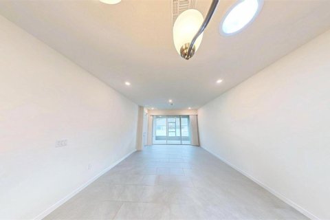Villa ou maison à vendre à Leesburg, Floride: 2 chambres, 149.39 m2 № 2354518 - photo 20