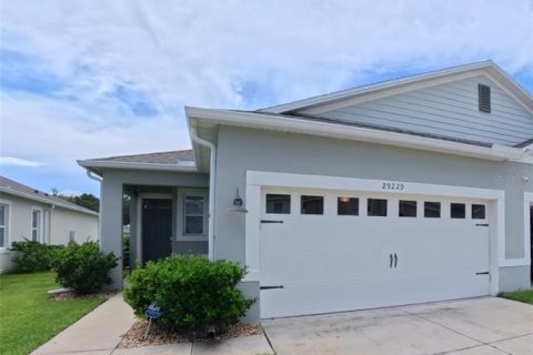 Villa ou maison à vendre à Leesburg, Floride: 2 chambres, 149.39 m2 № 2354518 - photo 2