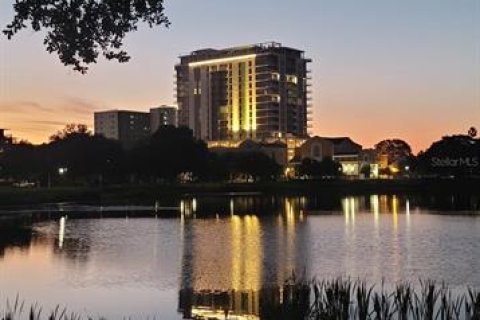 Condo in Saint Petersburg, Florida, 2 bedrooms  № 1792803 - photo 17