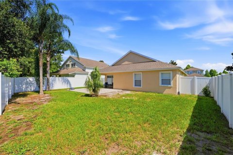 House in Land O' Lakes, Florida 3 bedrooms, 161.19 sq.m. № 2226399 - photo 28