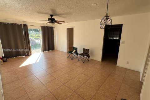 Copropriété à vendre à Plantation, Floride: 2 chambres, 90.02 m2 № 1999357 - photo 7