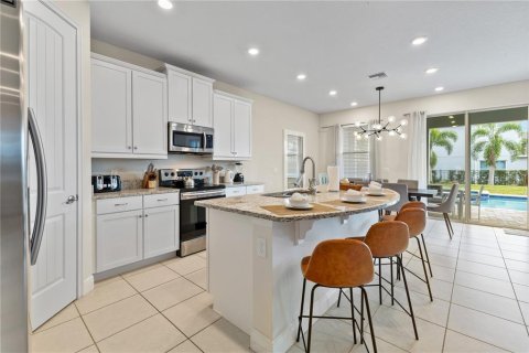 Villa ou maison à vendre à Kissimmee, Floride: 4 chambres, 219.53 m2 № 1538226 - photo 20