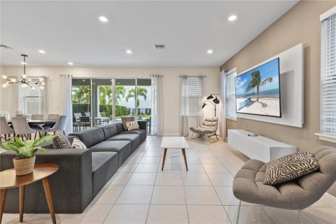Villa ou maison à vendre à Kissimmee, Floride: 4 chambres, 219.53 m2 № 1538226 - photo 17