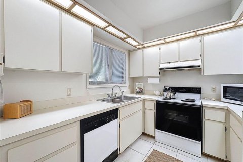 Villa ou maison à vendre à Tarpon Springs, Floride: 3 chambres, 129.23 m2 № 1639700 - photo 11