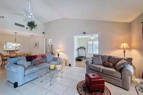 Villa ou maison à vendre à Tarpon Springs, Floride: 3 chambres, 129.23 m2 № 1639700 - photo 5