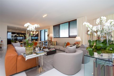 Condo in Sunny Isles Beach, Florida, 4 bedrooms  № 1845944 - photo 6