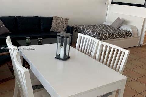 Copropriété à louer à Miami Beach, Floride: 48.77 m2 № 1860552 - photo 4