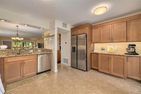 Condo in Oldsmar, Florida, 2 bedrooms  № 1733969 - photo 15