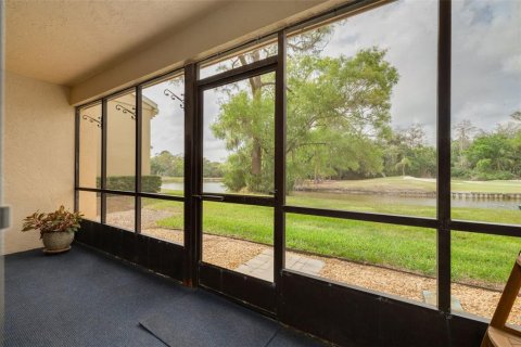 Condo in Oldsmar, Florida, 2 bedrooms  № 1733969 - photo 11