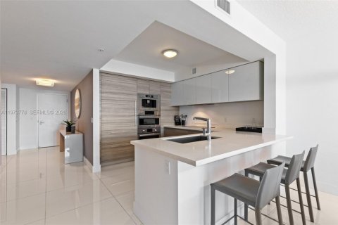 Купить кондоминиум в Санни-Айлс-Бич, Флорида 2 спальни, 143.16м2, № 2034136 - фото 7