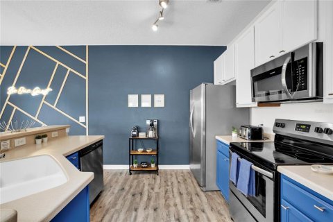 Townhouse in Kissimmee, Florida 4 bedrooms, 151.99 sq.m. № 1413417 - photo 7