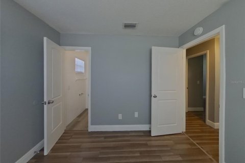 House in Clearwater, Florida 3 bedrooms, 117.06 sq.m. № 1912745 - photo 5