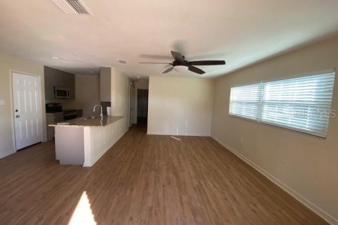 Apartment in Orlando, Florida 2 bedrooms, 89.93 sq.m. № 2395979 - photo 3