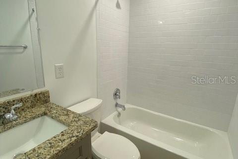 Apartment in Orlando, Florida 2 bedrooms, 89.93 sq.m. № 2395979 - photo 12