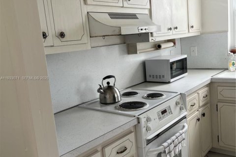Copropriété à vendre à Fort Lauderdale, Floride: 2 chambres, 118.54 m2 № 2035162 - photo 8