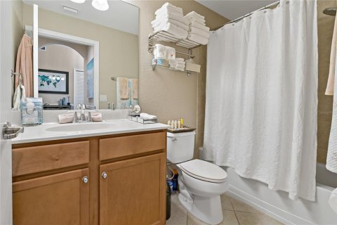 Condo in Bradenton, Florida, 2 bedrooms № 2217811 - photo 26