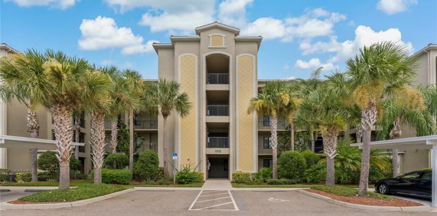 Condo in Bradenton, Florida, 2 bedrooms № 2217811