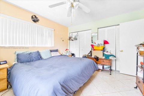 Townhouse in Margate, Florida 3 bedrooms, 140.47 sq.m. № 1759035 - photo 9