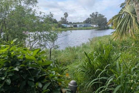 Villa ou maison à vendre à Orlando, Floride: 3 chambres, 204.38 m2 № 2390801 - photo 2