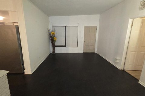 Villa ou maison à vendre à Orlando, Floride: 3 chambres, 204.38 m2 № 2390801 - photo 10