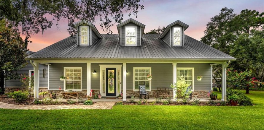 Casa en Haines City, Florida 3 dormitorios, 223.43 m2 № 2209402