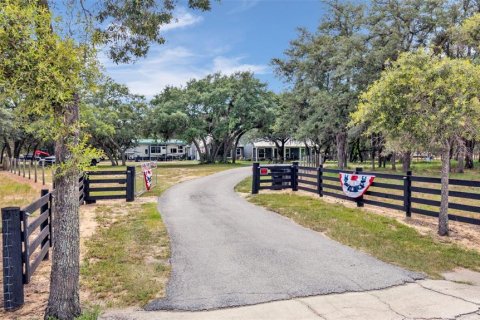 Casa en venta en Haines City, Florida, 3 dormitorios, 223.43 m2 № 2209402 - foto 2