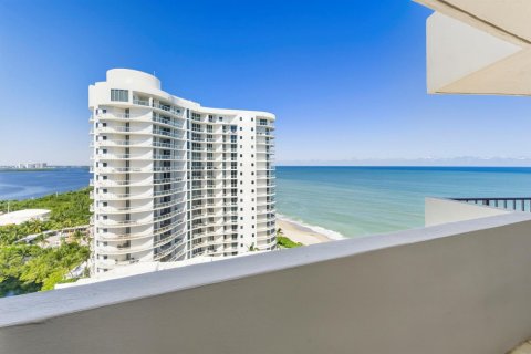 Condo in Riviera Beach, Florida, 2 bedrooms  № 2190736 - photo 6